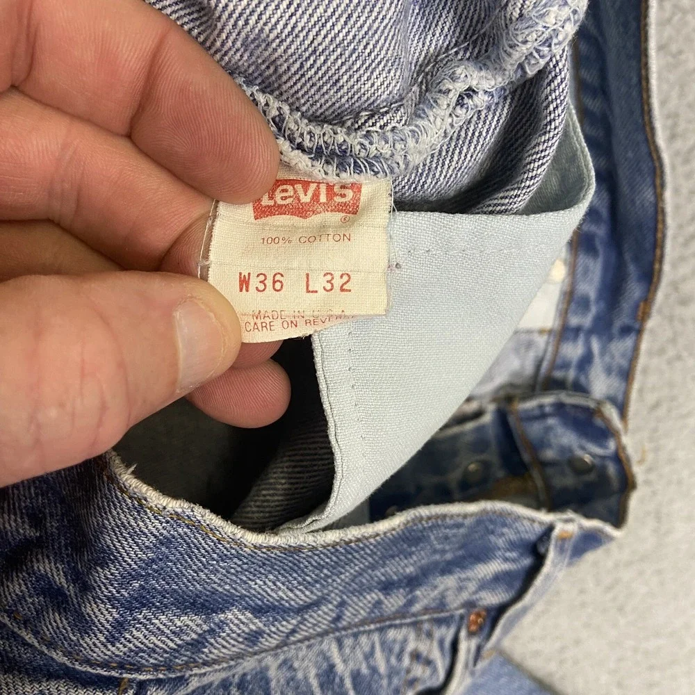 Vintage Levis 501 Jeans Mens 36x32 Blue Straight Leg Distressed Made in USA
